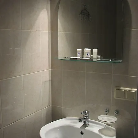 Unimars Hotell 3*
