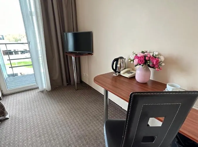 Unimars فندق ريغا