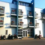 Unimars Hotel